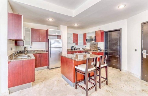 Puerto Juarez Condo | Oceanfront Condo: Infinity Pool & Beach Access