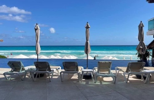 Punta Cancun Apartment | Oceanview Studio, Beach Club & 2 Pools | Cancun