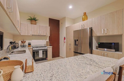 Playa del Carmen House | Palmara Gated Community, Pool, Paddle Court & Gym