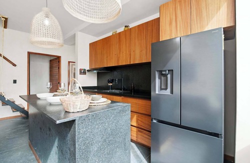 Playa Paraiso Apartment | Penthouse with Rooftop Plunge Pool - Distant Ocean