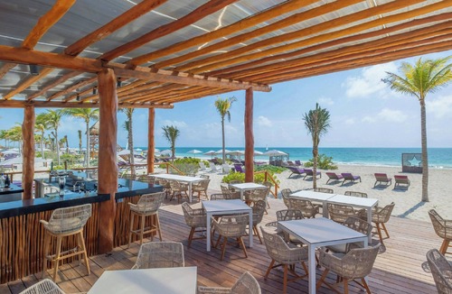 Costa Mujeres Resort | Planet Hollywood Cancun Adult Scene by Royalton, An Autograph Collection® All-Inclusive Resort - Adults Only