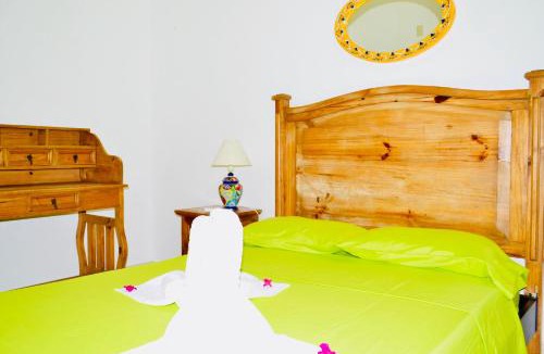 Playacar House | Playacar - Deluxe Family Budget Balcony Room with Pool and Parking