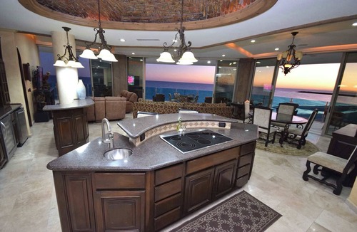 Sandy Beach Condo | Presidential Suite with Huge Oceanfront Balcony