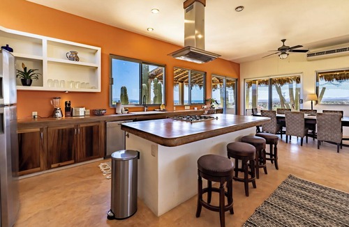 La Ventana House | Private 3 bedroom House with Pool, Ocean & Cardón Forest Views Near South Beach