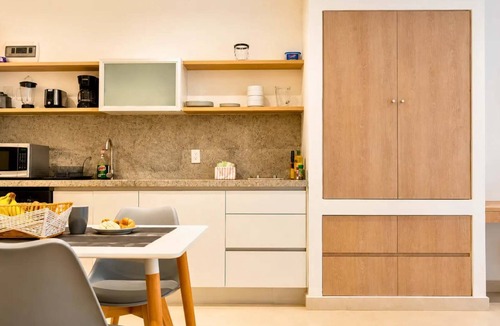 Luis Donaldo Colosio Apartment | Private Bathtub Studio Beach Area · Blanko Living