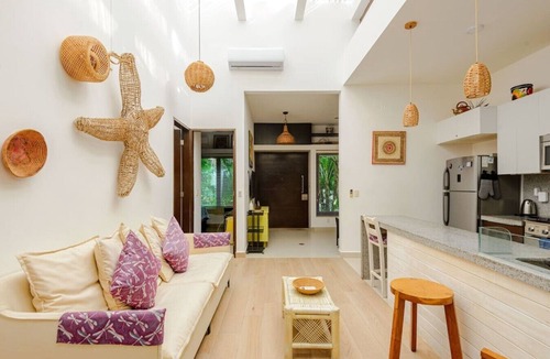 Akumal House | Private plunge pool, golf cart & beach club