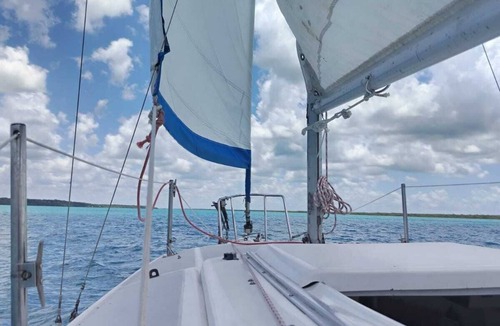 Centro Boat Rental | Private Sailing Trip in Bacalar, Quintana Roo