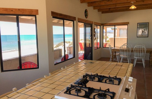 San Felipe House | PROMO-Beach Front on a Sandy Beach, Hi speed Wi-Fi- Gated community