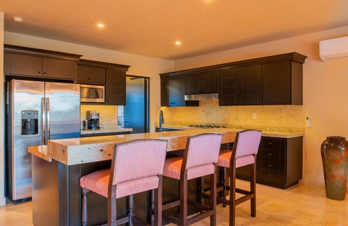 Paraiso Escondido Villa | Quivira Golf Front Cabo Villa w/Heated Pool, Rooftop Jacuzzi, Resort Access