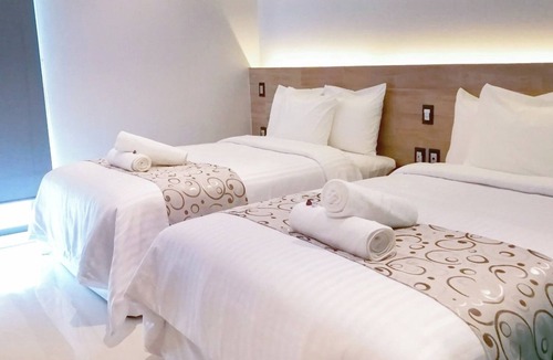 Downtown Cancun Hotel | Relaxing Escape Perfect for Exploring Beaches and Parks in Cancún l 2 Rooms