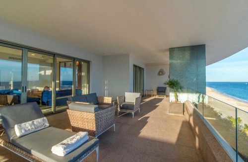 Playa Mujeres Resort | Resort with 3 bedrooms and AC in cool Cancún