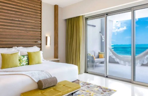 Punta Sam Resort | Romantic 5 star resort on the beach and family friendly