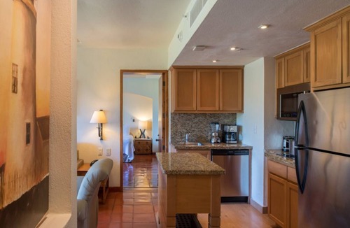 Marina Vallarta Condo | Romantic Getaway – 2BR Condo Near Beach & Attractions
