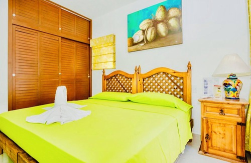 Playacar House | Room-playacar - Superior Budget Room Wit
