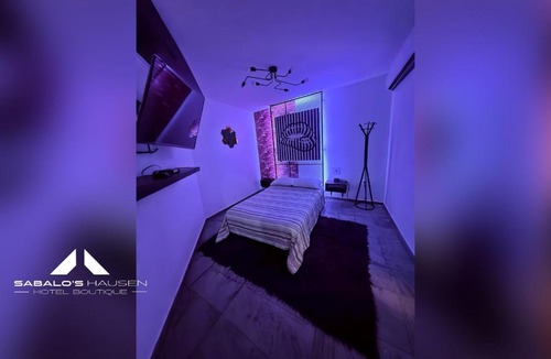 Zona Dorada Hotel | Sabalo's Hausen
