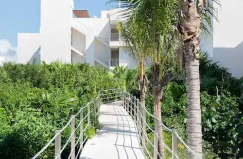 Akumal Condo | Santamar C203 · Bougainvillea w Ocean view/RTop Swpool/Beach Club
