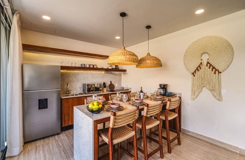Playa Paraiso Condo | Serene 2BR w 3 Pools | Gym | Coworking | Fast WIFI