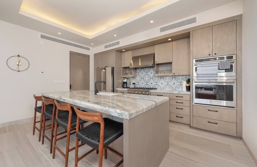 Sunset Beach Condo | Serene Shores. Your Elegant 3BR Escape at Alvar in Quivira