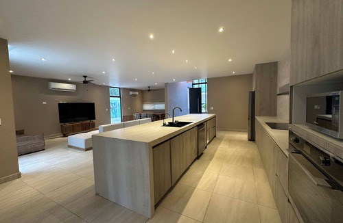 Tulum House | Spacious 4BR Villa in Tulum