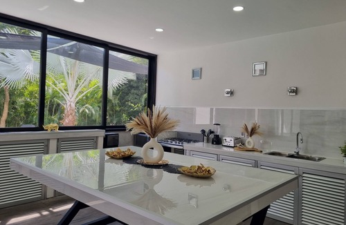 Playacar House | Spacious home Playacar 5Th Beach Family/22 PAX