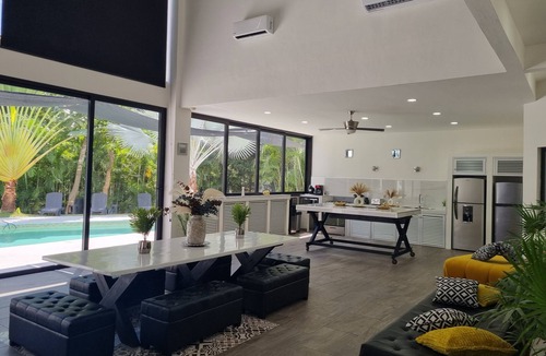 Playacar House | Spacious home Playacar 5Th Beach Family/22 PAX