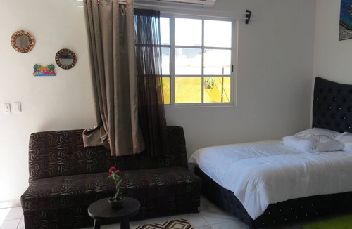 Ejidal Apartment | Spacious loft for 6 people in Downtown Playa