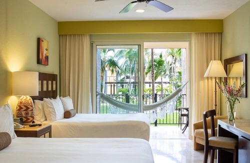 Playa Mujeres Condo | Spacious Two Bedroom Villa at Villa del Palmar Cancun Beach Resort