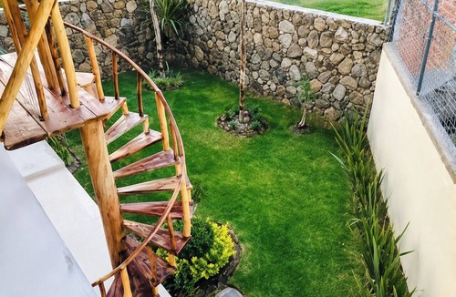 San Juan Cosala House | Stone House
