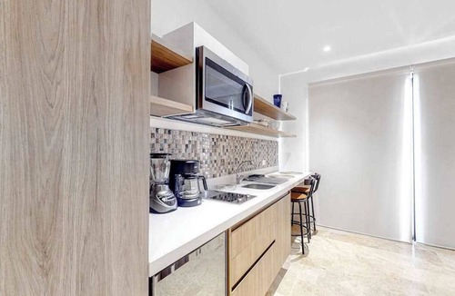Ejidal Condo | Studio with Rooftop Pool | Playa del Carmen