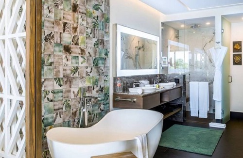 Chunhuhub Resort | Stunning 2 bedroom 2 bath apartment in Cancun.