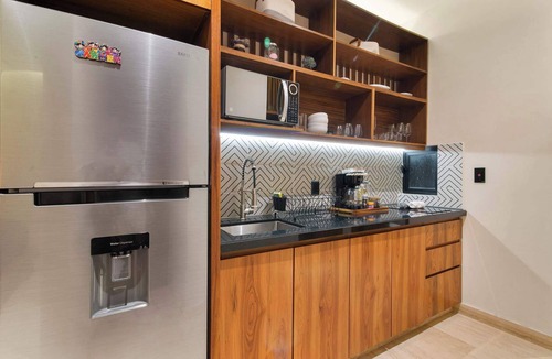 Zazil-ha Apartment | Stunning 2BR with Plunge Pool - Rooftop Sea Views