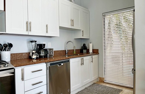 Centro Condo | Stunning OceanFront Views 3-bedroom condo- Luna Encantada C2