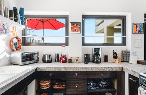 North End House | Stunning Ocean Views; 2 Pools;10 min walk to beach
