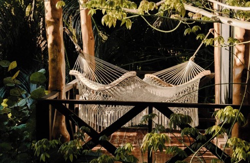 Zona Hotelera Hotel | Stylish Gardenview Suite Surrounded by Jungle & Sea
