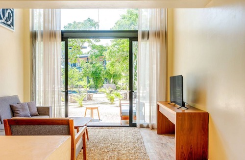 Tulum Condo | Stylish New CondoResort w/ Pool Near Beach & Ruins