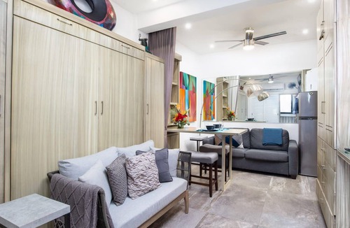 Lazaro Cardenas Apartment | Super Cozy Studio! Well Laid out Everything you Ne