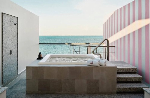 Punta Sam Hotel | Swim-Out Retreat | Ocean Views | Near Isla Blanca