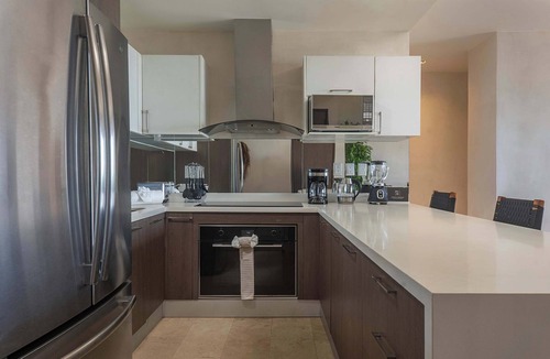 Tulsayab Apartment | Tankah Bay Beachfront 3BR w/Rooftop Sea Views