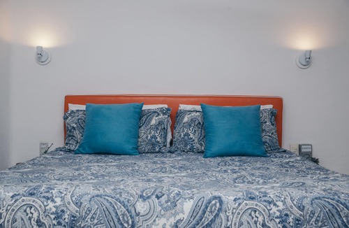 Tulum City Center Hotel | Teetotum Hotel Restaurant Lounge
