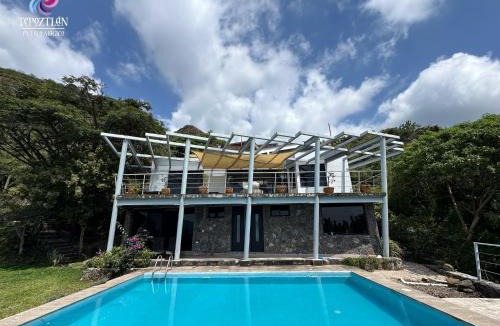 Jimenez House | Tepoz Panoramic Sai, UFOs, Pool, Love, wifi