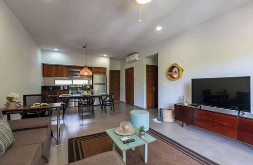 Zama Condo | Terrace Condo w/Pool & Concierge Service