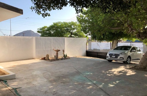 Primera Seccion House | The wading pool house