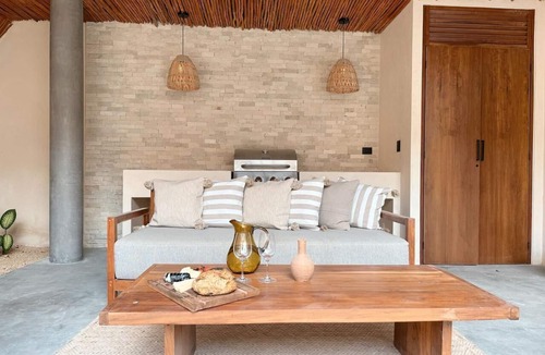 Tulum Villa | This villa is a 2 bedroom(s), 2.5 bathrooms, located in Tulum, Quintana Roo.