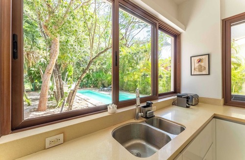 Puerto Aventuras Villa | Three Dolphins Villa · Private Pool · Family Stay