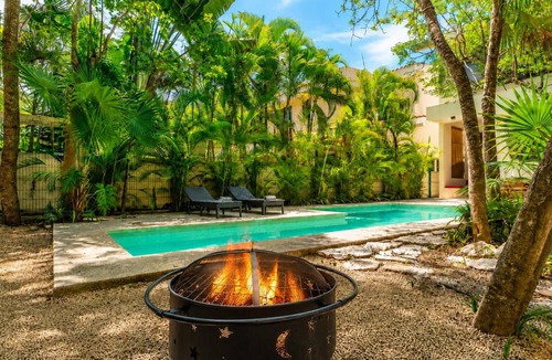 Puerto Aventuras Villa | Three Dolphins Villa · Private Pool · Family Stay