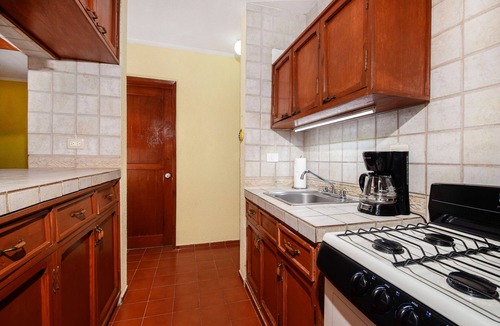 Colonia Andres Condo | Top Floor Condo w/ Rooftop in Cozumel