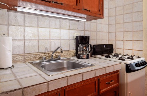 Colonia Andres Condo | Top Floor Condo w/ Rooftop in Cozumel