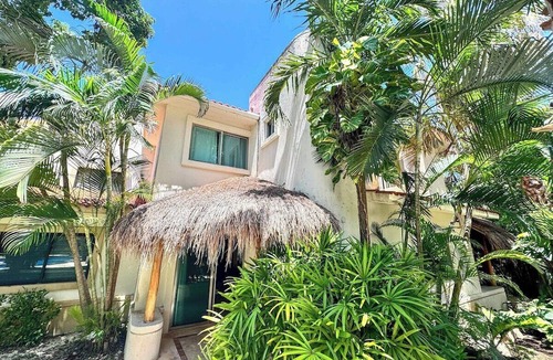 Playacar Apartment | Tropical 3BR retreat w/pool & beach essentials