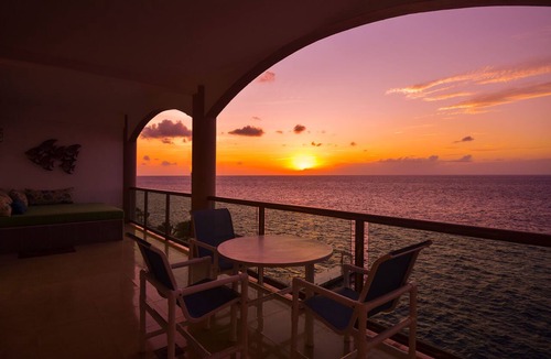 Colonia Andres Condo | Tropical Paradise w/Ocean Views at El Cantil 7BS
