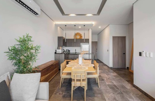 Playa Paraiso Apartment | Unique PH with Ocean View & Jacuzzi. 3Bed/4Bath